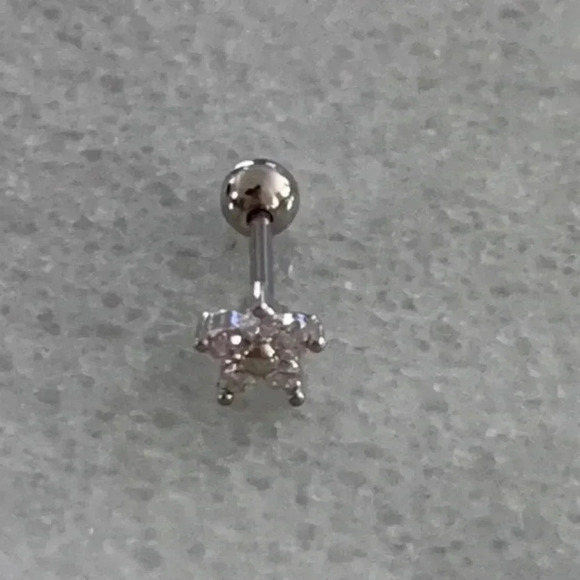 COPY - Silver Crystal Flower Micro Mini Cartilage Earring - Picture 2 of 4